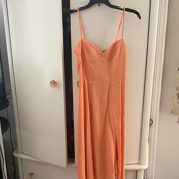 SUNDAY BEST XS DRESS - Picture 1 of 3